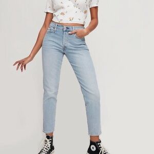 Levi’s Wedgie Jeans